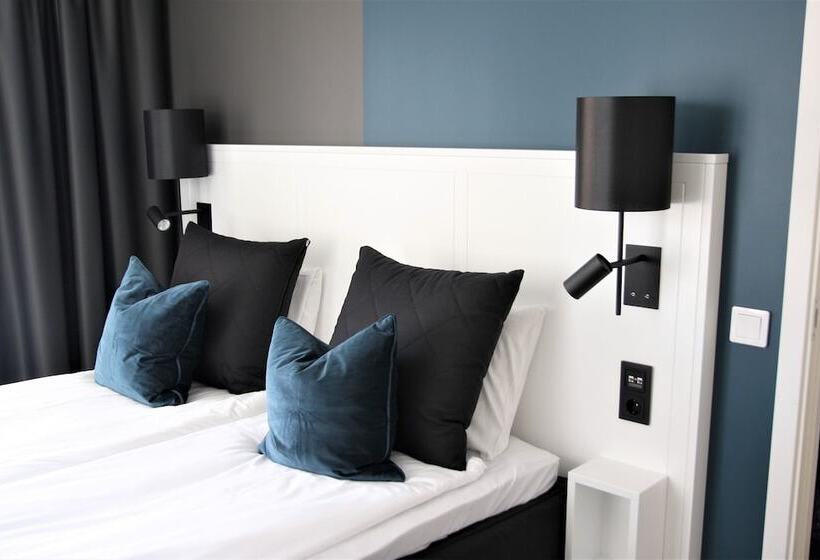 Sky Hotel City Apartments