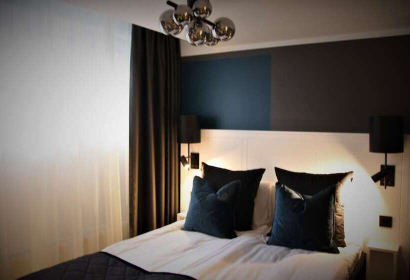 Sky Hotel City Apartments