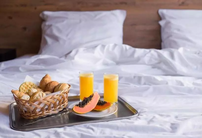 Tout Motel