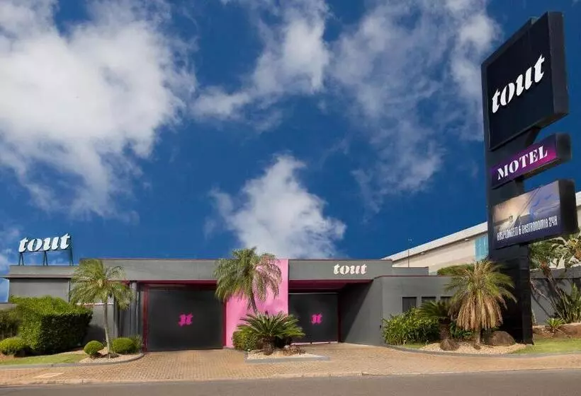 Tout Motel