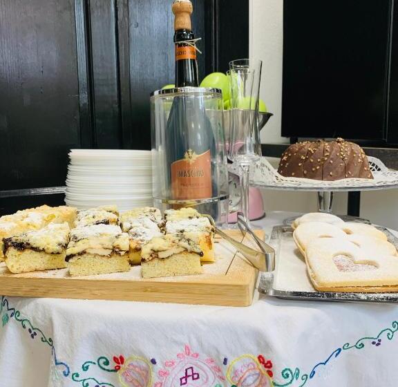 هاستل Boutique Apartments U Rolanda, Mikulášské Náměstí