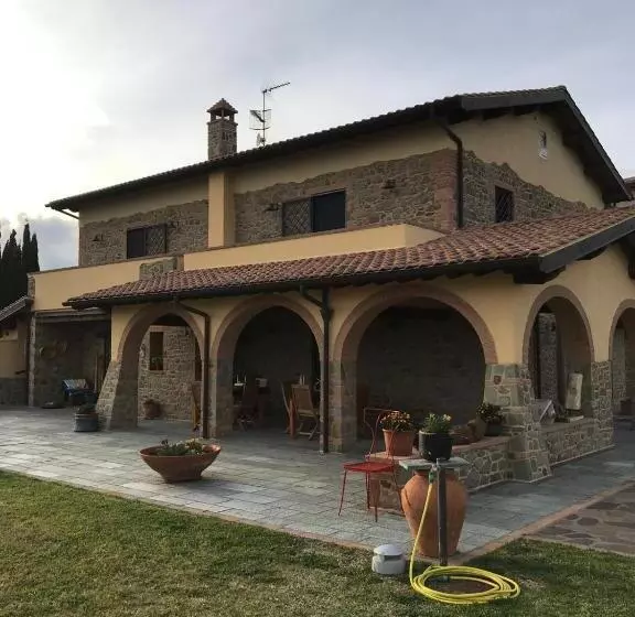 تختخواب و صبحانه Bellavista Prile