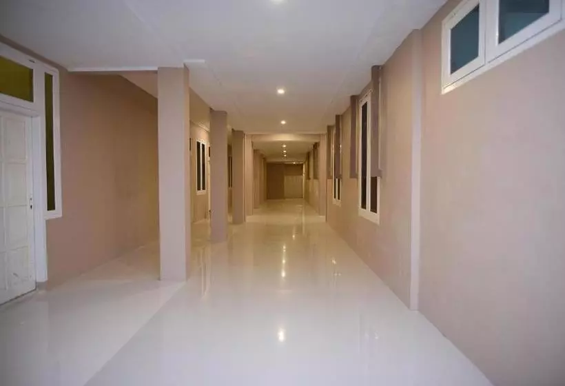 Hotelli Oyo 1262 Sabang Fair