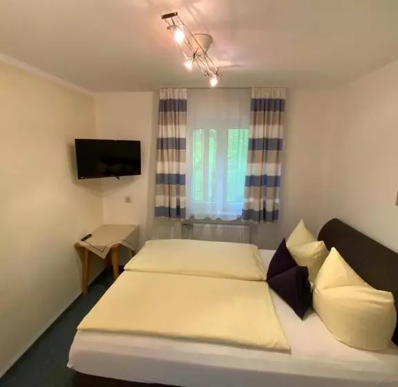 Majatalo Gästehaus Kochelsee