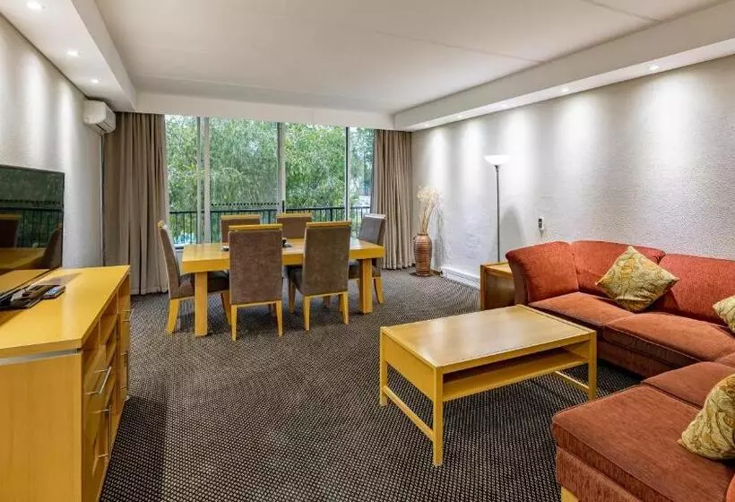 Hotelli African Sky Newcastle Inn