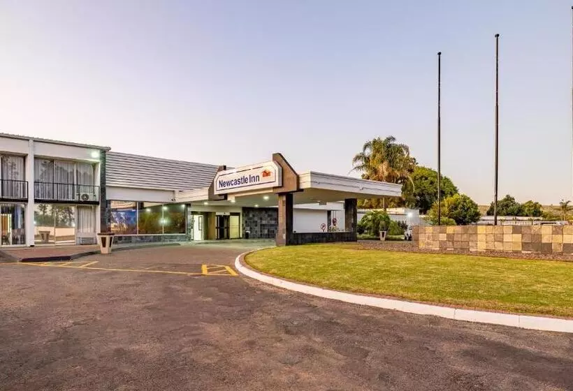 Hotelli African Sky Newcastle Inn