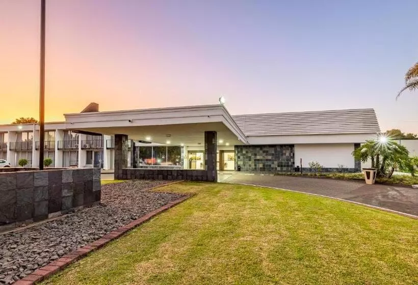 Hotelli African Sky Newcastle Inn