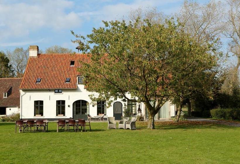 هتل De Grote Wateringe