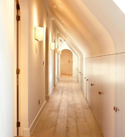 هتل De Grote Wateringe