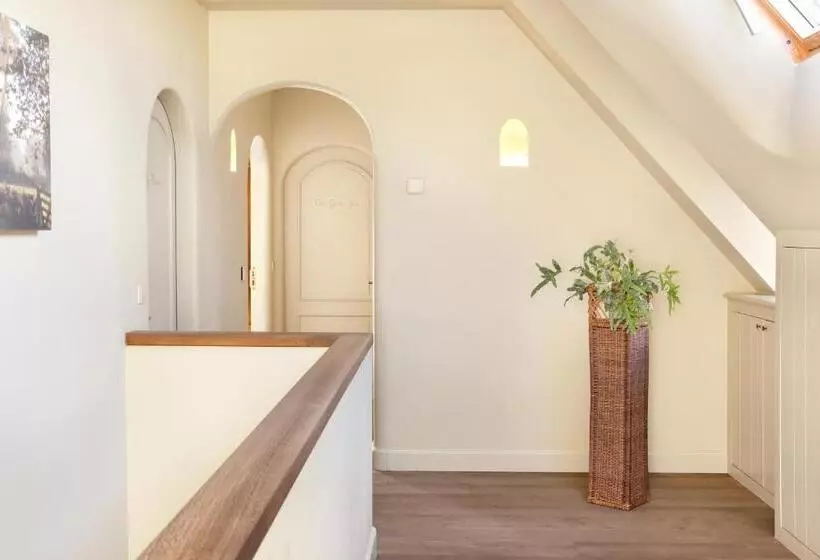 Hotelli De Grote Wateringe