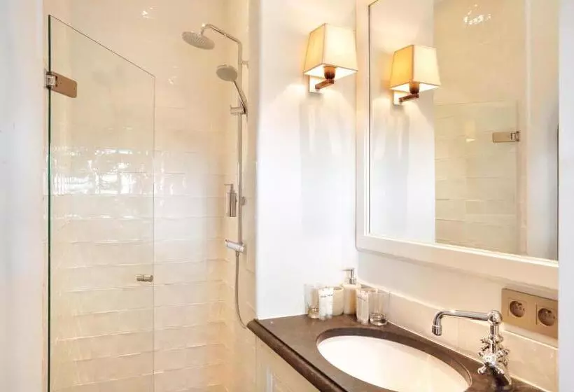 Hotelli De Grote Wateringe