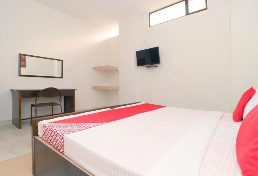 هتل Oyo 24903 Grand Trunk Inn
