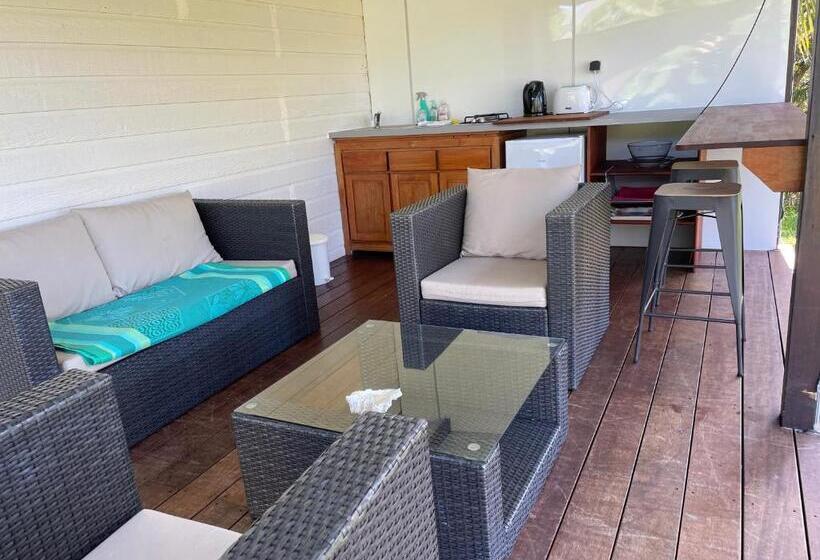 پانسیون Poé Côté Lagon