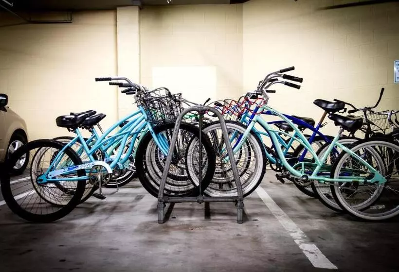 Coronado Beach Resort