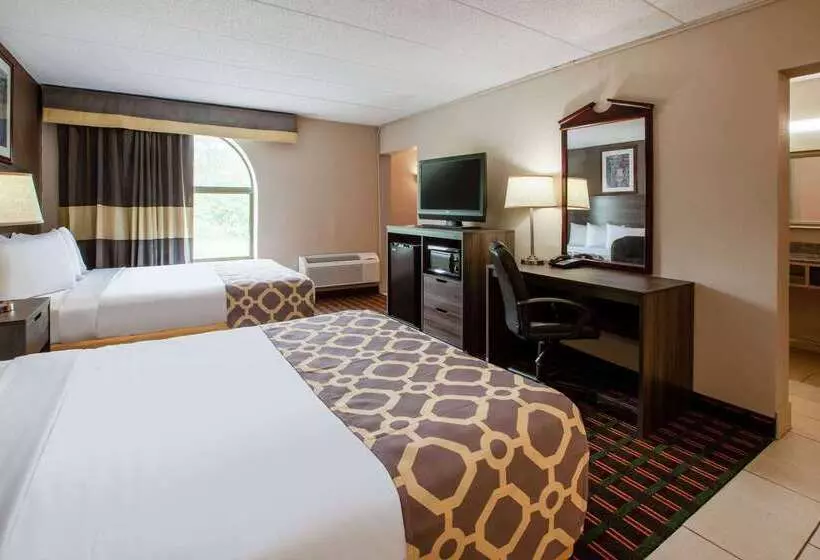 Отель Baymont By Wyndham Northwood