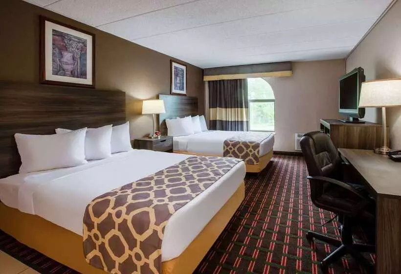 Отель Baymont By Wyndham Northwood