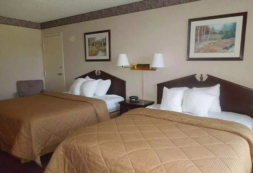 Отель Baymont By Wyndham Northwood