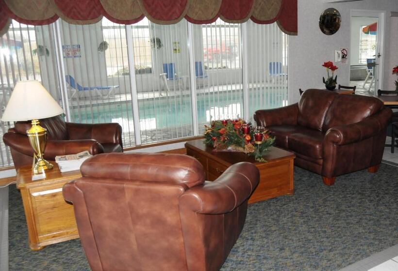 Hotel Baymont By Wyndham Osage Beach