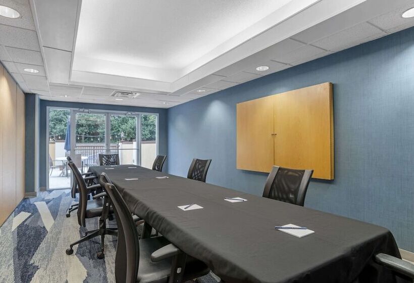 호텔 Comfort Suites Gastonia Charlotte