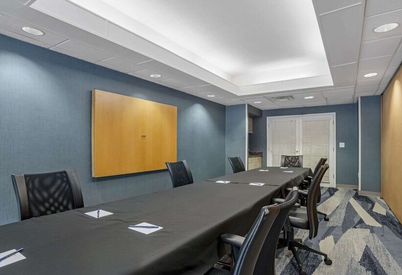 호텔 Comfort Suites Gastonia Charlotte