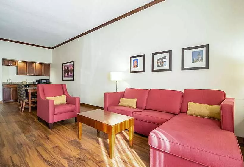 호텔 Comfort Suites Innsbrook  Short Pump