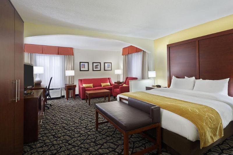 فندق Comfort Suites Innsbrook  Short Pump