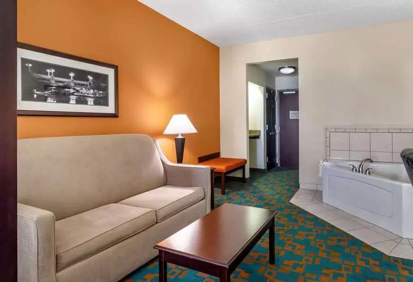 호텔 Comfort Suites Knoxville West  Farragut