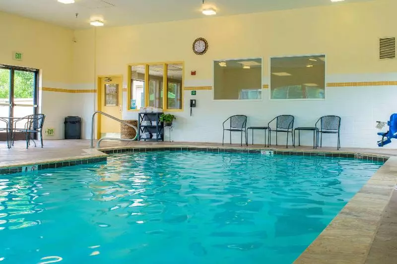 فندق Comfort Suites Springfield Riverbend Medical