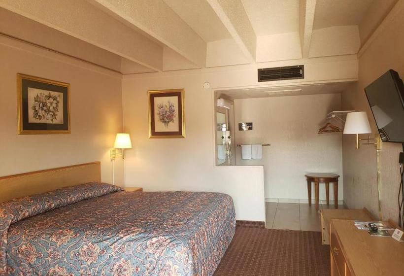 בית מלון כפרי Continental Inn