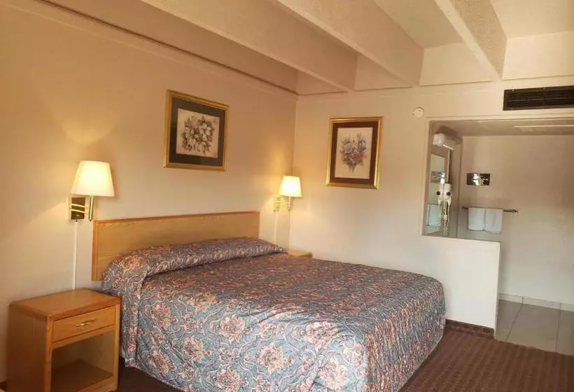 هتل Continental Inn