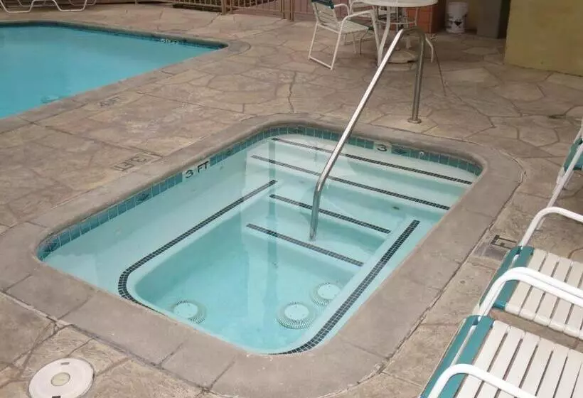 호텔 Country Inn Ontario