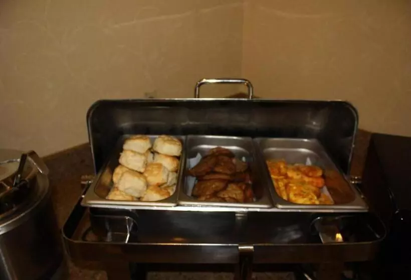 酒店 Country Inn & Suites By Radisson, Asheville At Asheville Outlet Mall, Nc