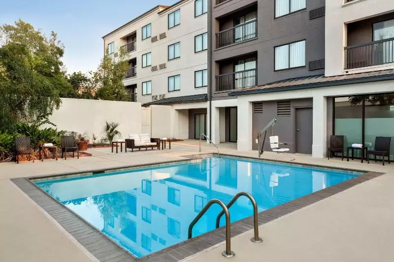 Otel Courtyard Houston Sugar Land/stafford