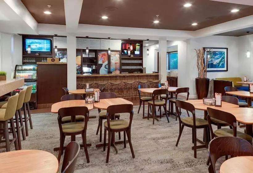 호텔 Courtyard By Marriott Portsmouth