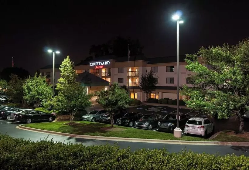 호텔 Courtyard By Marriott Charlotte Lake Norman