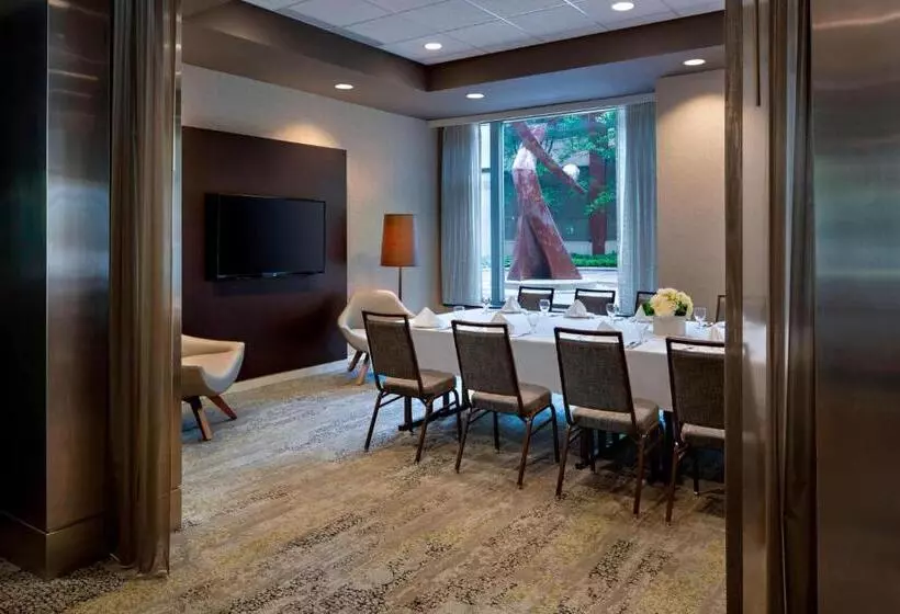 酒店 Courtyard Grand Rapids Downtown