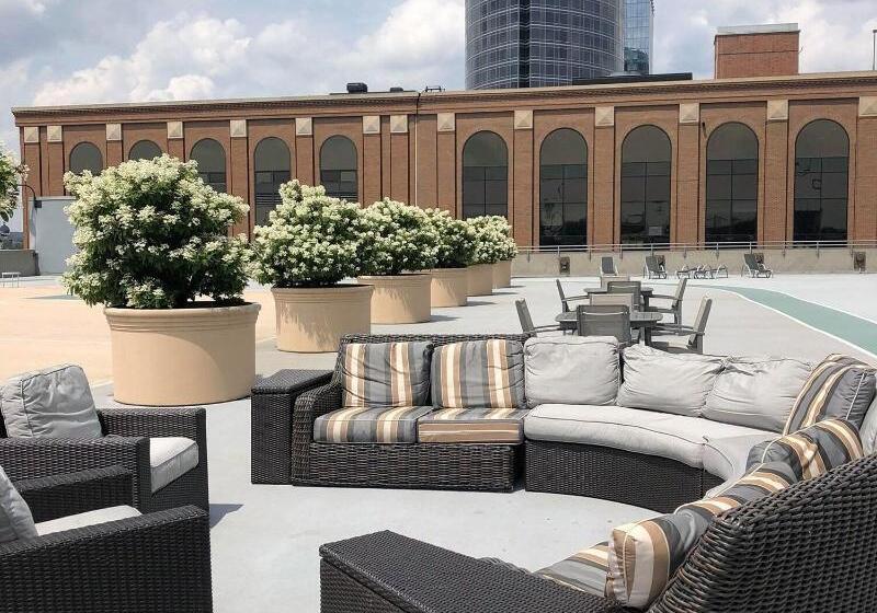 فندق Courtyard Grand Rapids Downtown