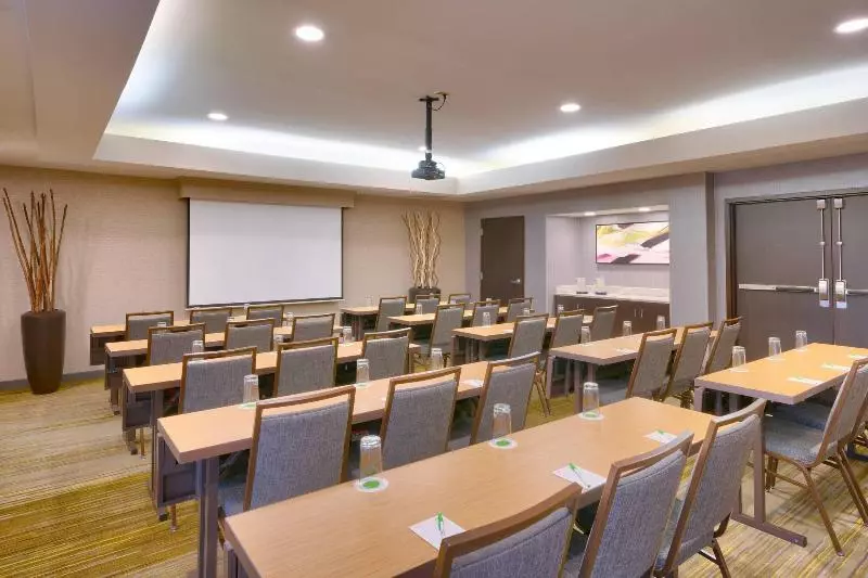 בית מלון כפרי Courtyard By Marriott Oklahoma City Northwest