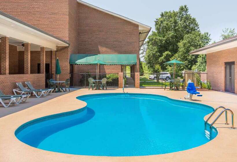 فندق Days Inn By Wyndham Lexington