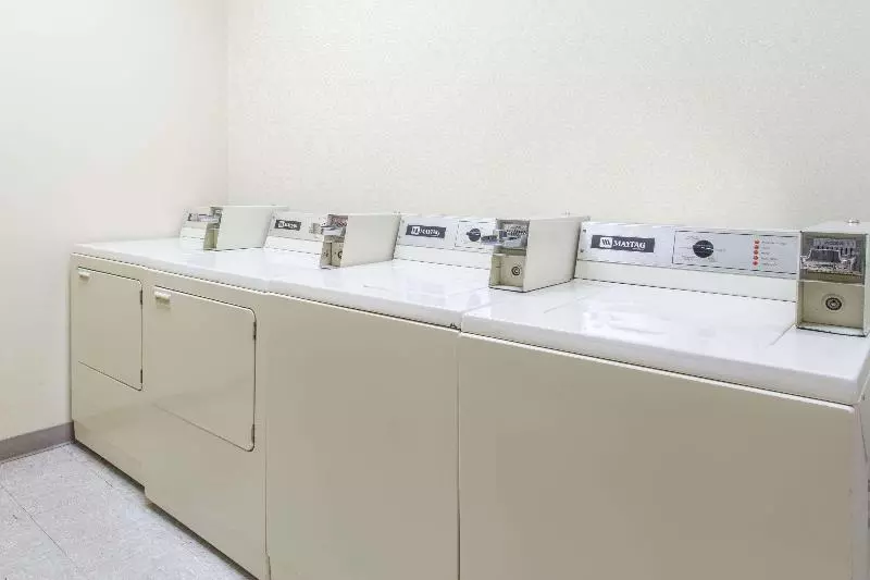 ホテル Days Inn By Wyndham Lexington