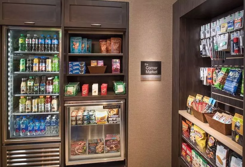 هتل Fairfield Inn & Suites By Marriott New Orleans Downtown/french Quarter Area