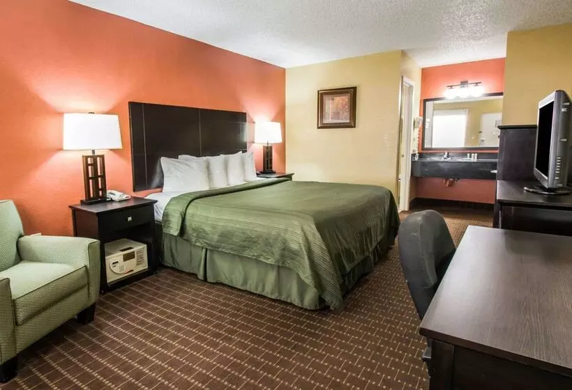 فندق Quality Inn Near Blue Spring
