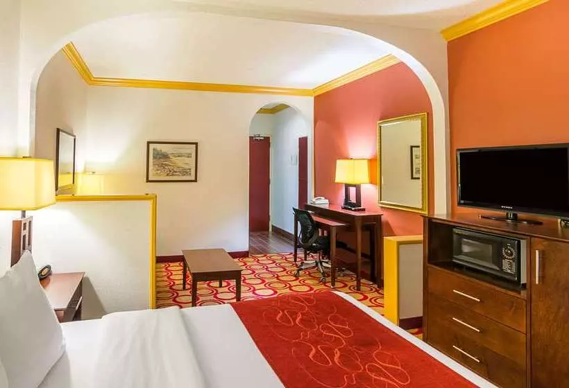 호텔 Quality Suites