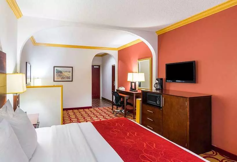 호텔 Quality Suites