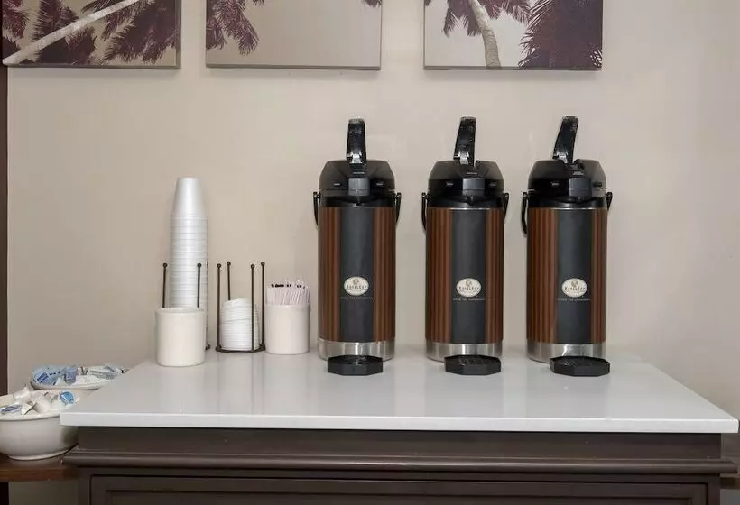 فندق Red Roof Inn & Suites Corbin