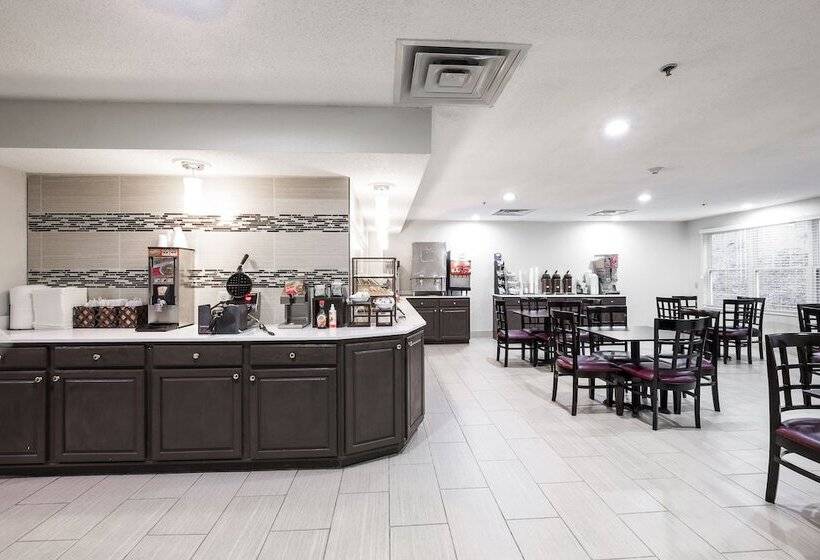 Hotelli Red Roof Inn & Suites Corbin