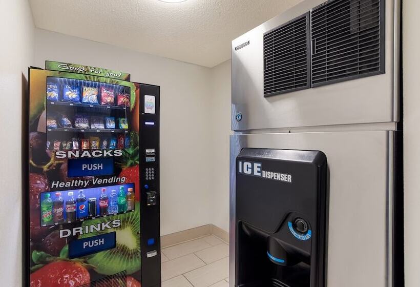 Hotelli Red Roof Inn & Suites Corbin