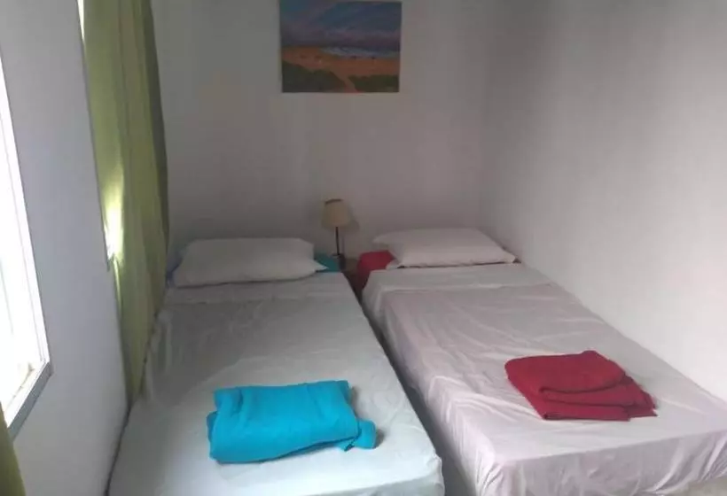 Retkeilymaja Buenavida