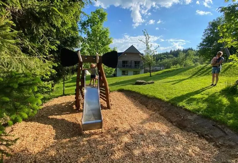 Majatalo Apartmány Chata Večernice