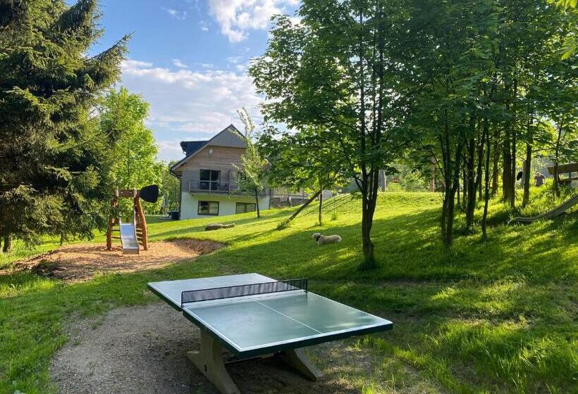 Pensjonat Apartmány Chata Večernice